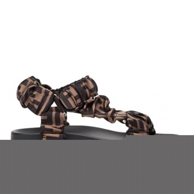 F**di pretty girl sandals